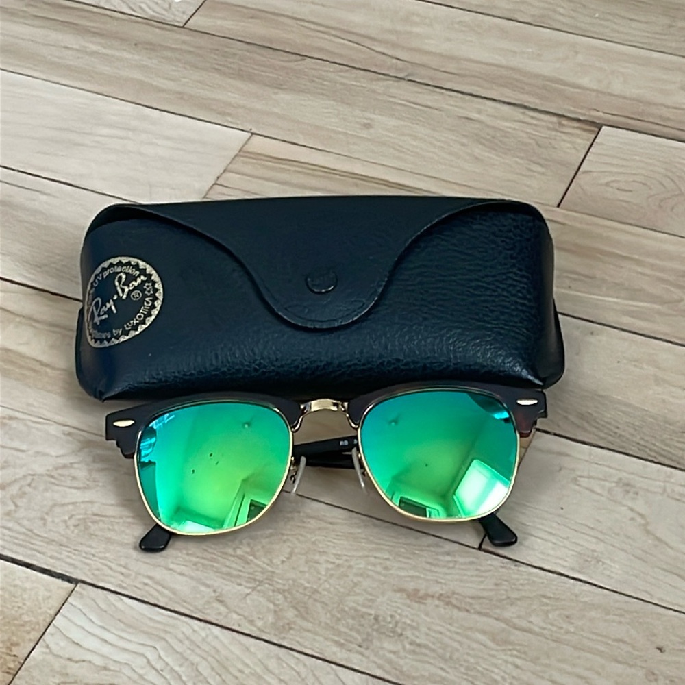 Ray ban mirrored club masters with tortoise and gold frames